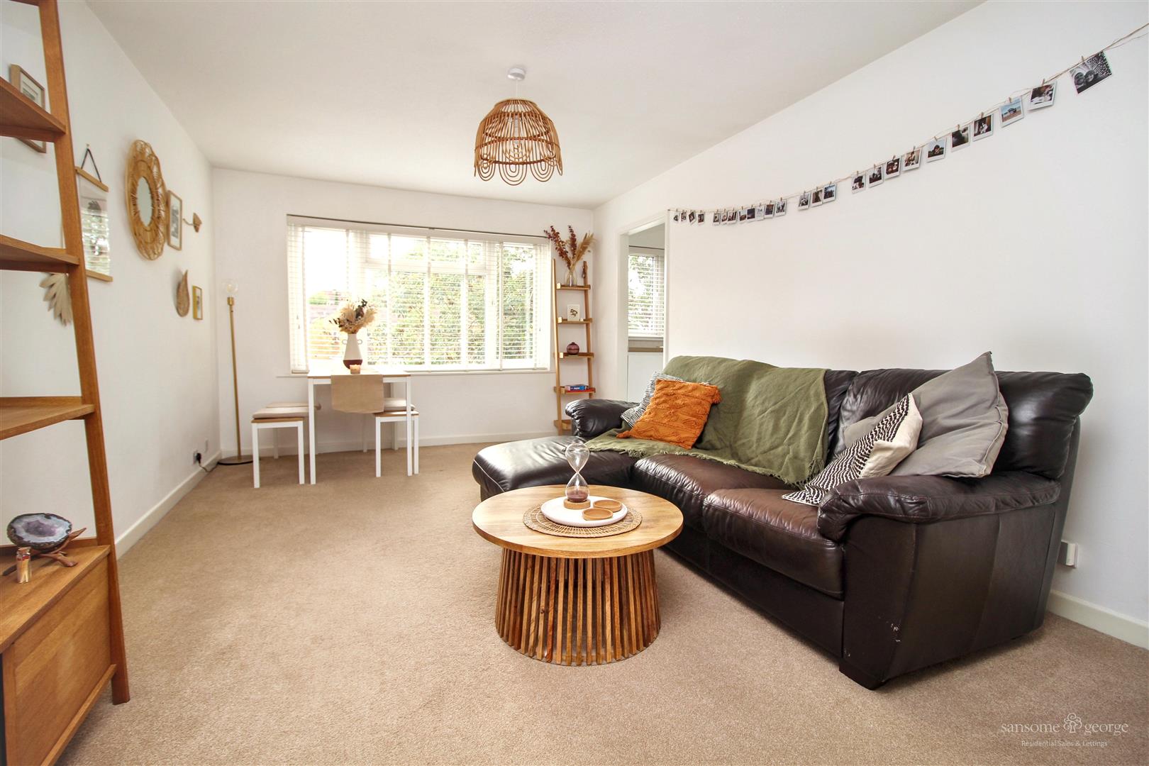 Ashton Close, Tilehurst, Reading